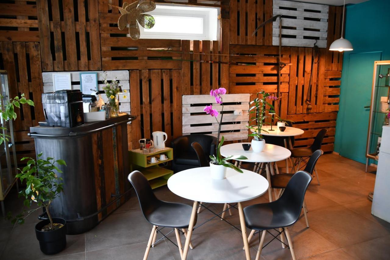 Smile Accomodation Sun Aosta Exterior photo